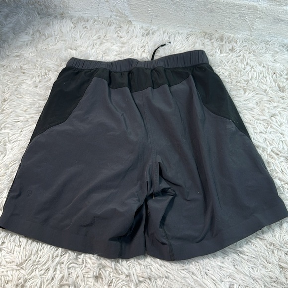 🔥$SALE$🔥 Lululemon Men's Athletic Shorts - Picture 7 of 9